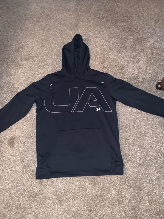 Under Armour Other - Under Armour Black Pullover Hoodie with Subtle Logo